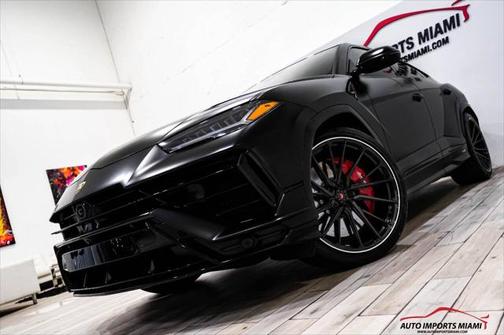 2023 Lamborghini Urus S AWD 4dr SUV