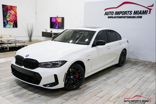 2023 BMW 330e Base