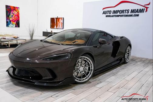 2020 McLaren GT Base