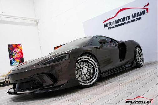 2020 McLaren GT Base
