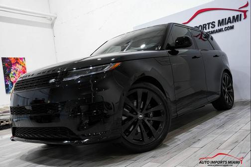 2025 Land Rover Range Rover Sport SE