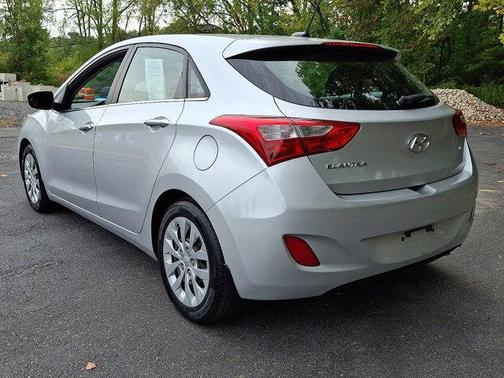 2016 Hyundai Elantra GT Base