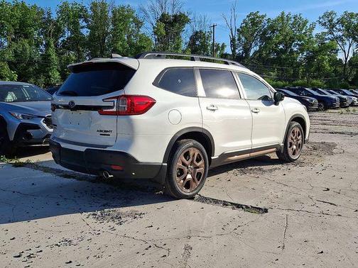 Crystal White 2026 Subaru Ascent Bronze Edition 7-Passenger