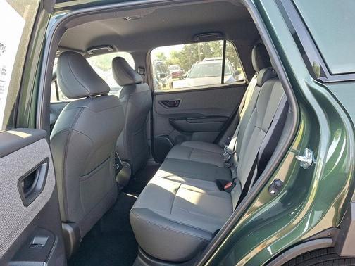 Deep Emerald Green Pearl 2026 Subaru Outback Premium