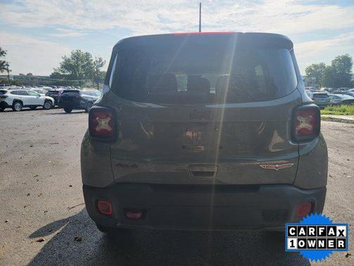 2022 Jeep Renegade Trailhawk
