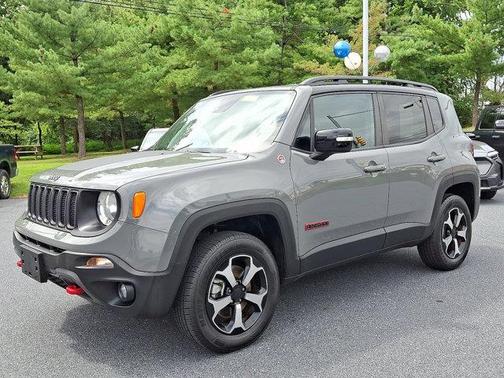 2022 Jeep Renegade Trailhawk