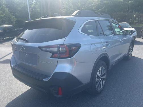 Ice Silver Metallic 2020 Subaru Outback Premium