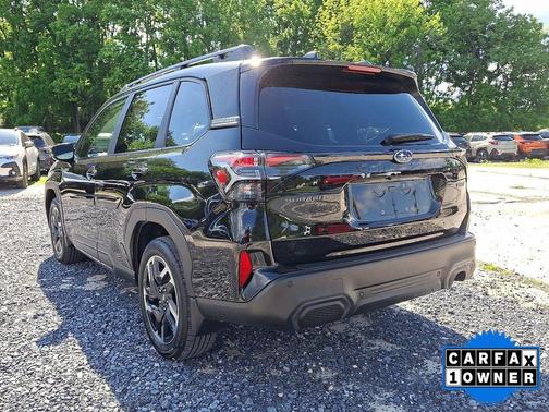 Crystal Black Silica 2025 Subaru Forester Hybrid Limited