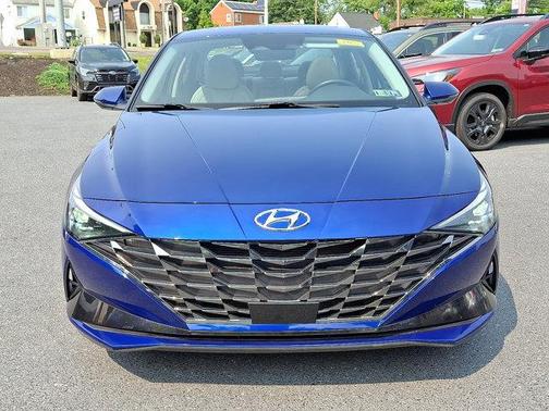 2021 Hyundai ELANTRA Limited
