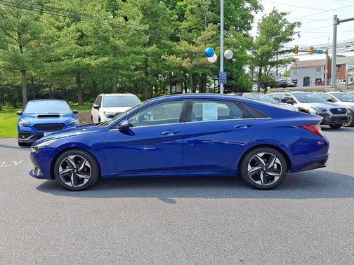 2021 Hyundai ELANTRA Limited