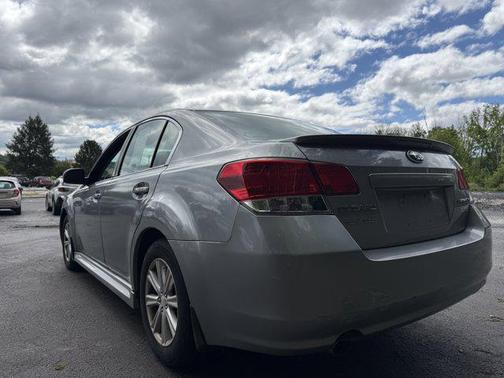 2011 Subaru Legacy Premium