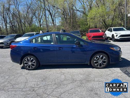 Lapis Blue Pearl 2018 Subaru Impreza 2.0i