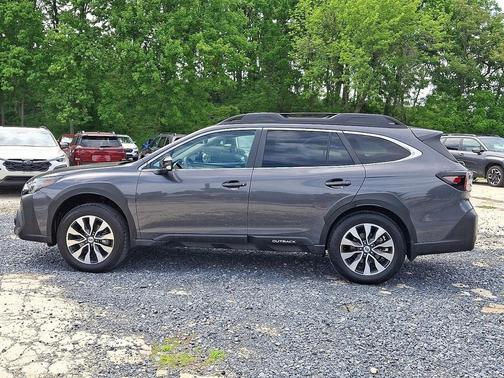 Magnetite Gray Metallic 2025 Subaru Outback Limited