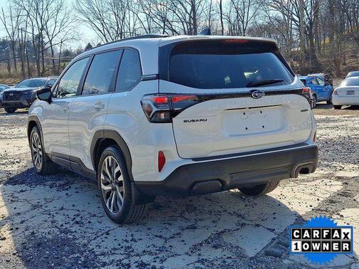 Crystal White Pearl 2025 Subaru Forester Touring