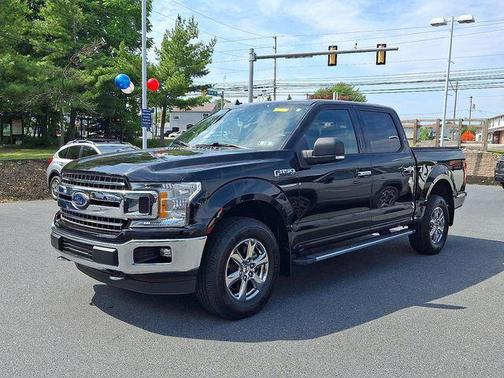 Black Metallic 2019 Ford F-150 XLT
