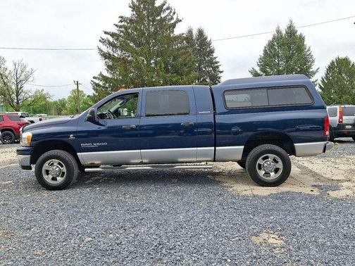 Patriot Blue Pearlcoat 2006 Dodge Ram 2500 SLT Mega Cab