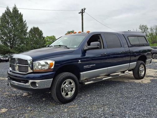 Patriot Blue Pearlcoat 2006 Dodge Ram 2500 SLT Mega Cab