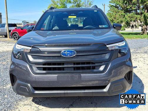 Magnetite Gray Metallic 2026 Subaru Forester Base
