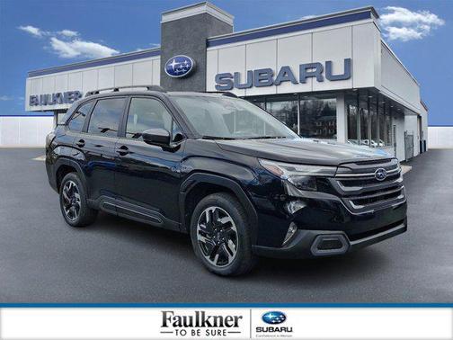 Crystal Black Pearl 2025 Subaru Forester Limited