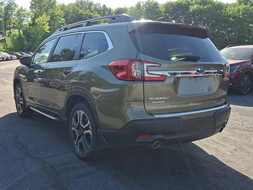 Autumn Green 2026 Subaru Ascent Limited 7-Passenger