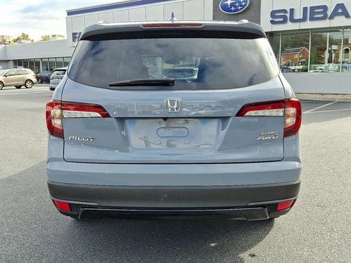 2022 Honda Pilot AWD Sport
