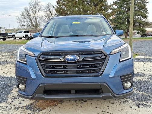 Horizon Blue Pearl 2022 Subaru Forester Premium