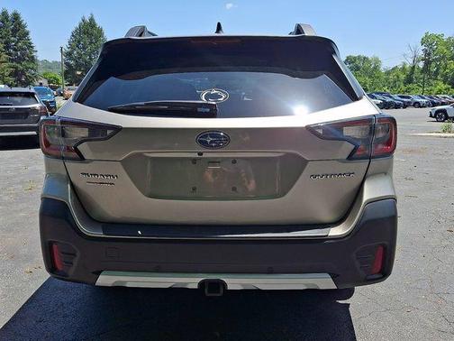 Tungsten Metallic 2020 Subaru Outback Limited