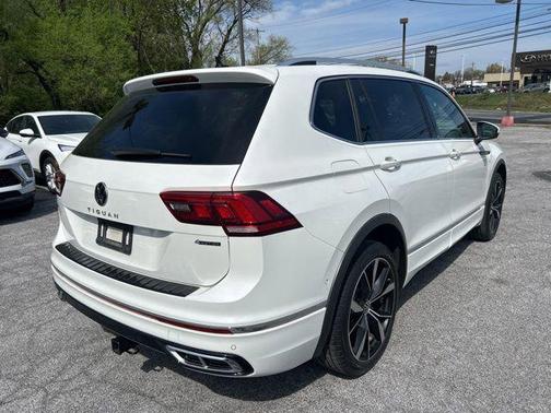 2023 Volkswagen Tiguan 2.0T SEL R-Line 4MOTION