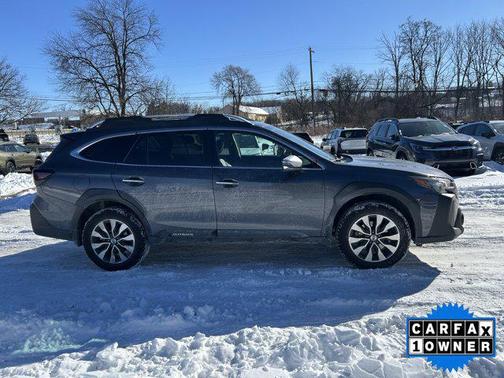 2025 Subaru Outback Touring XT