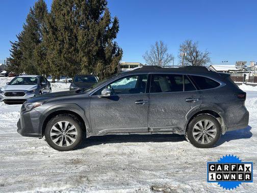 2025 Subaru Outback Touring XT