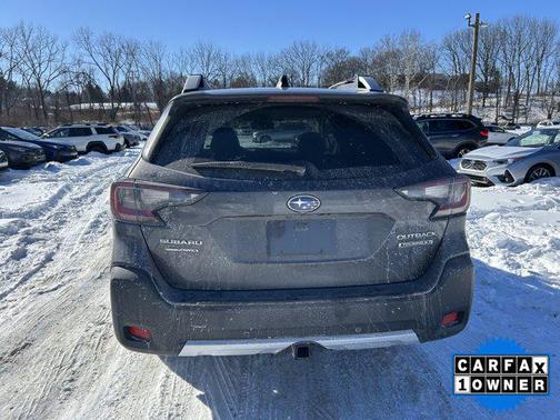 2025 Subaru Outback Touring XT