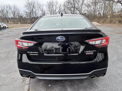 Crystal Black Silica 2025 Subaru Legacy Sport