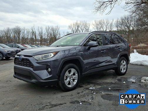 2021 Toyota RAV4 Hybrid XLE