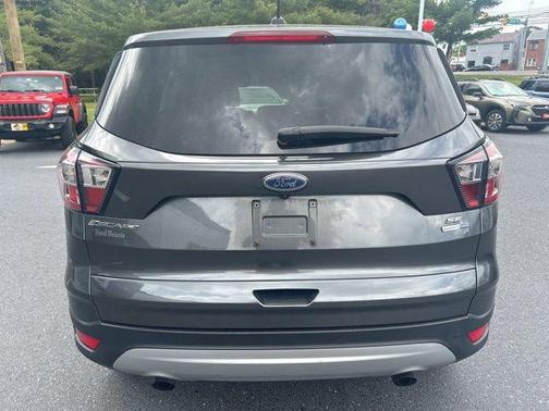 Magnetic 2017 Ford Escape SE
