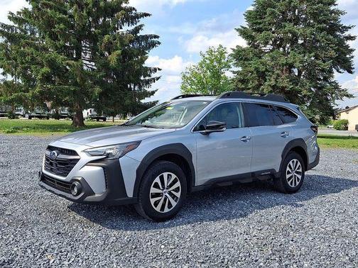 Ice Silver Metallic 2025 Subaru Outback Premium