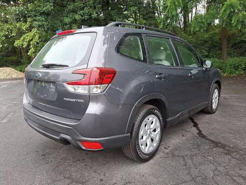 2022 Subaru Forester Base