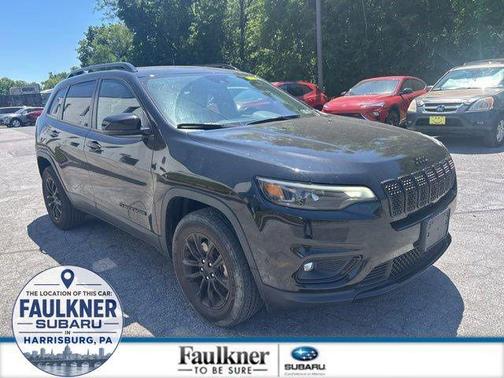 Diamond Black Crystal Pearlcoat 2023 Jeep Cherokee Altitude
