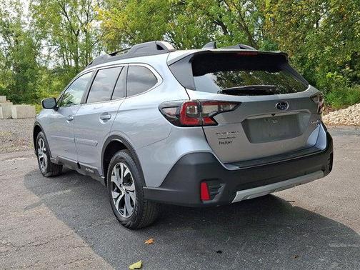 2022 Subaru Outback Limited XT