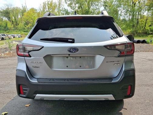 2022 Subaru Outback Limited XT