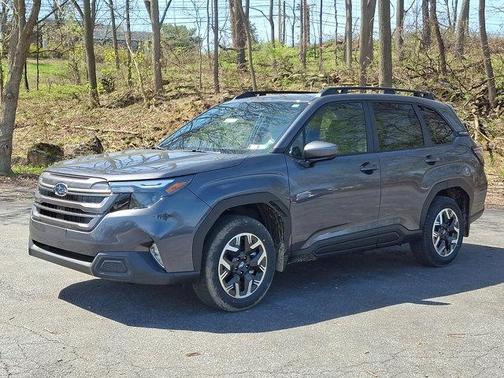 Magnetite Gray Metallic 2026 Subaru Forester Premium