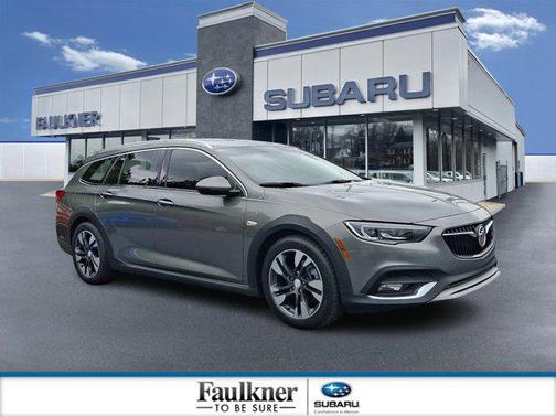 2019 Buick Regal TourX AWD Essence