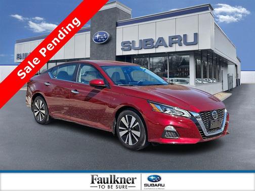 Scarlet Ember Tintcoat 2022 Nissan Altima 2.5 SV