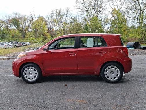 2010 Scion xD 5dr HB Man