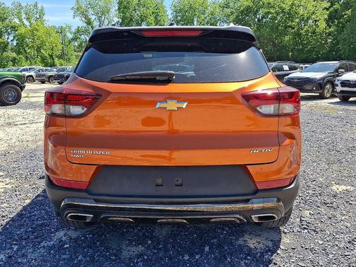 Vivid Orange Metallic 2022 Chevrolet Trailblazer ACTIV