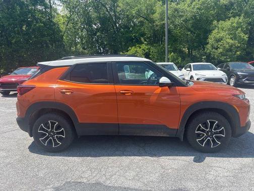 Vivid Orange Metallic 2022 Chevrolet Trailblazer ACTIV