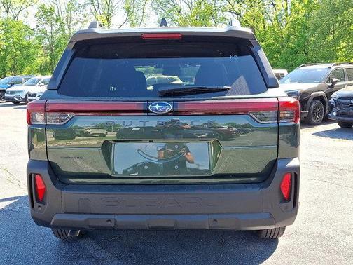 Deep Emerald 2026 Subaru Outback Premium