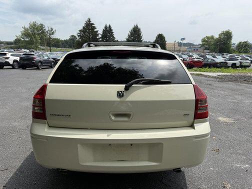 2005 Dodge Magnum RT
