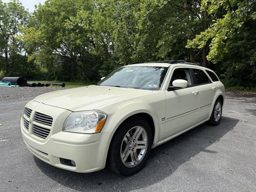 2005 Dodge Magnum RT