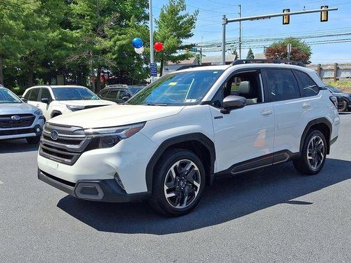 Crystal White Pearl 2025 Subaru Forester Hybrid Limited