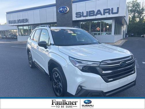 Crystal White Pearl 2025 Subaru Forester Hybrid Limited
